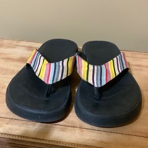 Skiff  Canvas Scandals Size 9